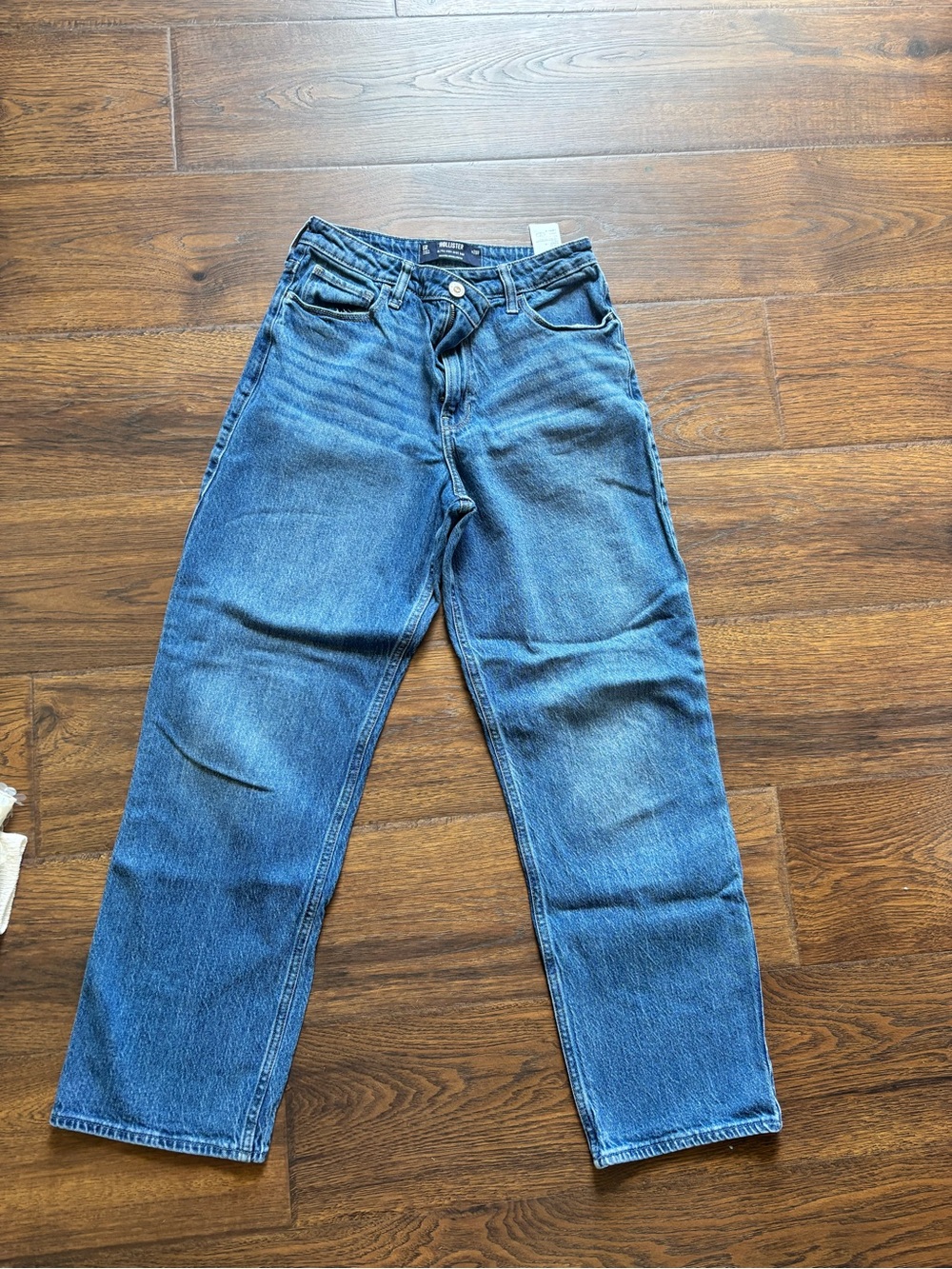 Hollister Women's Straight Leg Blue Denim Jeans